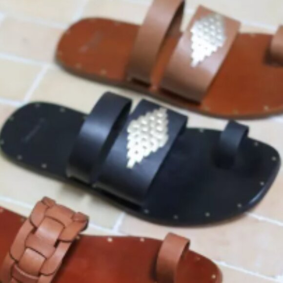 NEW BEEK Leather Brilliant Toe Ring Sandals for women 253 7T6 - Picture 4 of 9